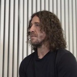 KOK体育官方网站-普约尔：巴斯托尼是非常优秀的后卫，但巴萨需考虑交易的可行性